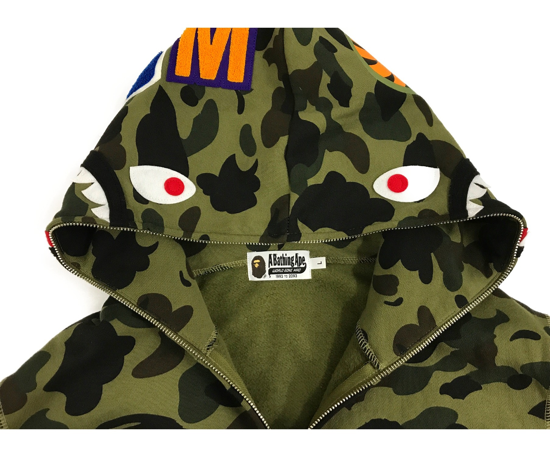 中古 古着通販 A Bathing Ape アベイシングエイプ 裏起毛ジップパーカー カーキ サイズ L 1st Camo Shark Full Zip Hoodie 001zph1009x ブランド 古着通販 トレファク公式 Trefac Fashion