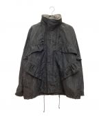 Acne studiosアクネストゥディオス）の古着「Embroidered nylon jacket / エンブロイダリー ナイロンジャケット　刺繍　フリル　フーディ　スタンドカラー」｜ブラック