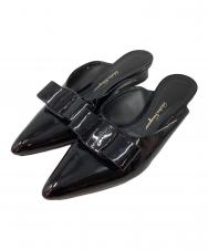 Salvatore Ferragamo (サルヴァトーレ フェラガモ) ヴァラリボンポインテッドミュール ブラック サイズ:7 1/2