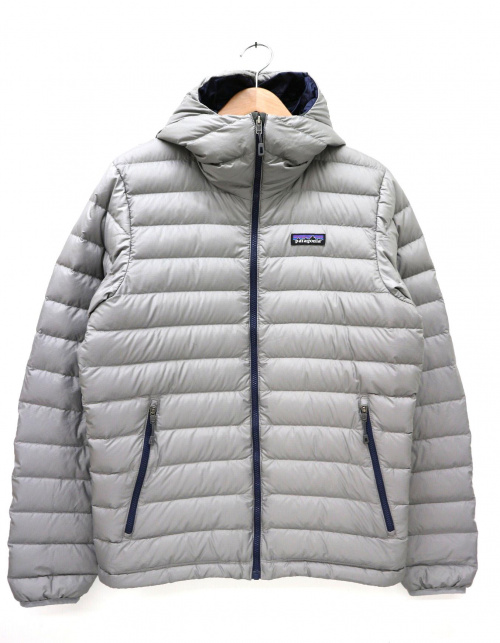 中古 古着通販 Patagonia パタゴニア ダウンセーターフーディ サイズ Men S Xs ブランド 古着通販 トレファク公式 Trefac Fashion