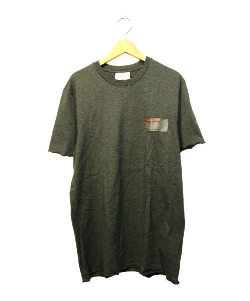 PRADA（プラダ）PRADA (プラダ) ラバーロゴTシャツ グレー サイズ:Sの古着・服飾アイテム