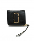 MARC JACOBS（）の古着「THE SNAPSHOT COMPACT WALLET」｜ブラック×ホワイト