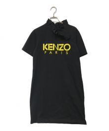 KENZO（ケンゾー）の古着「フリルロゴプリントワンピース」｜ブラック×イエロー