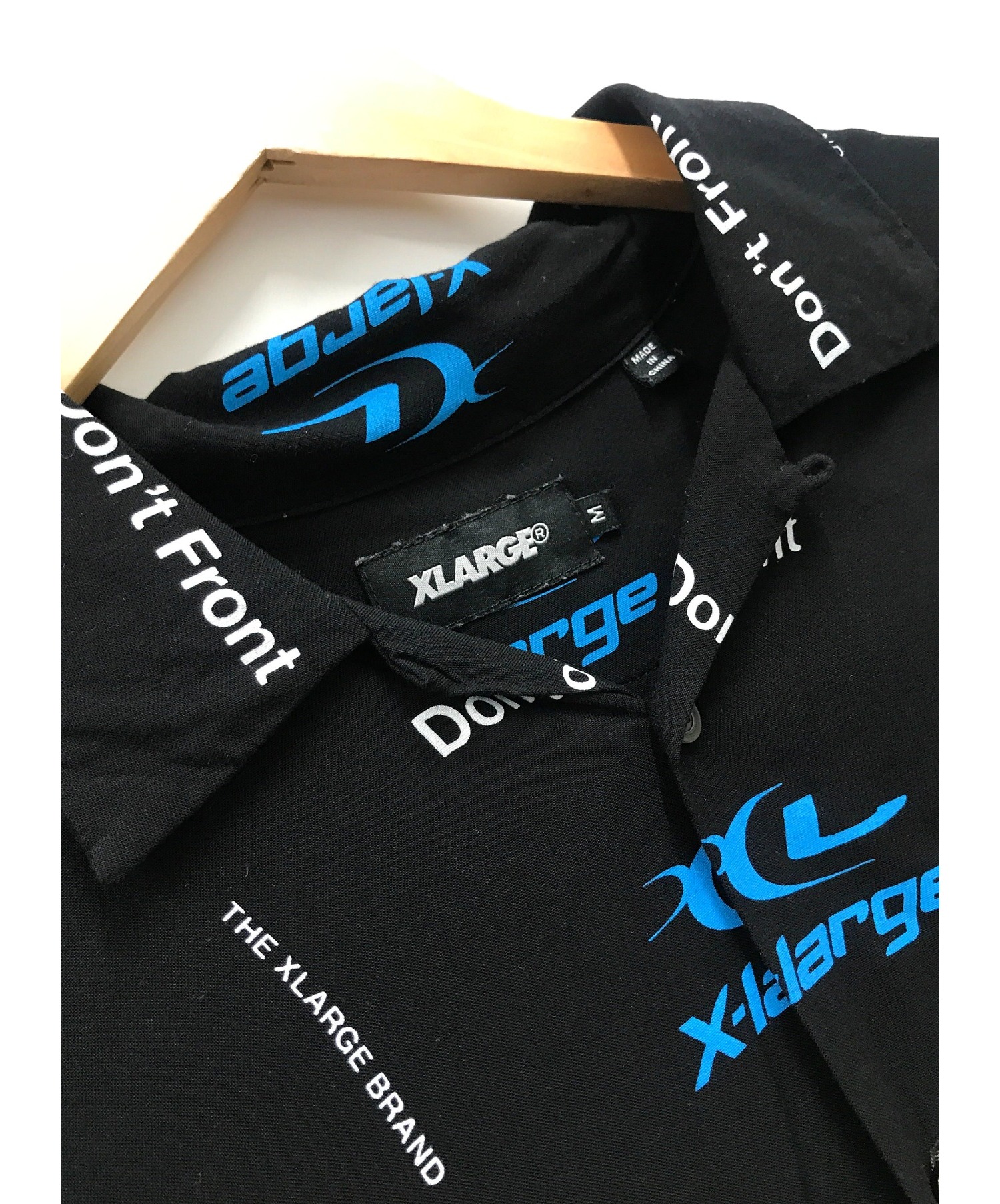 X-LARGE (エクストララージ) レーサーオールオーバープリントレーヨンシャツ ブラック サイズ:M