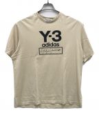 Y-3ワイスリー）の古着「Y-3 Stacked Logo Tee/プリントTシャツ」｜ベージュ