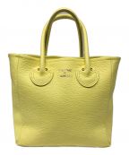 YOUNG & OLSEN The DRYGOODS STOREヤングアンドオルセン ザ ドライグッズストア）の古着「embossed leather mini tote」｜イエロー
