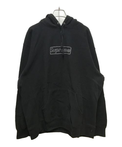 SUPREME（シュプリーム）Supreme (シュプリーム) KAWS (カウズ) Chalk Logo Hooded Sweatshirt ブラック サイズ:SIZE LARGEの古着・服飾アイテム