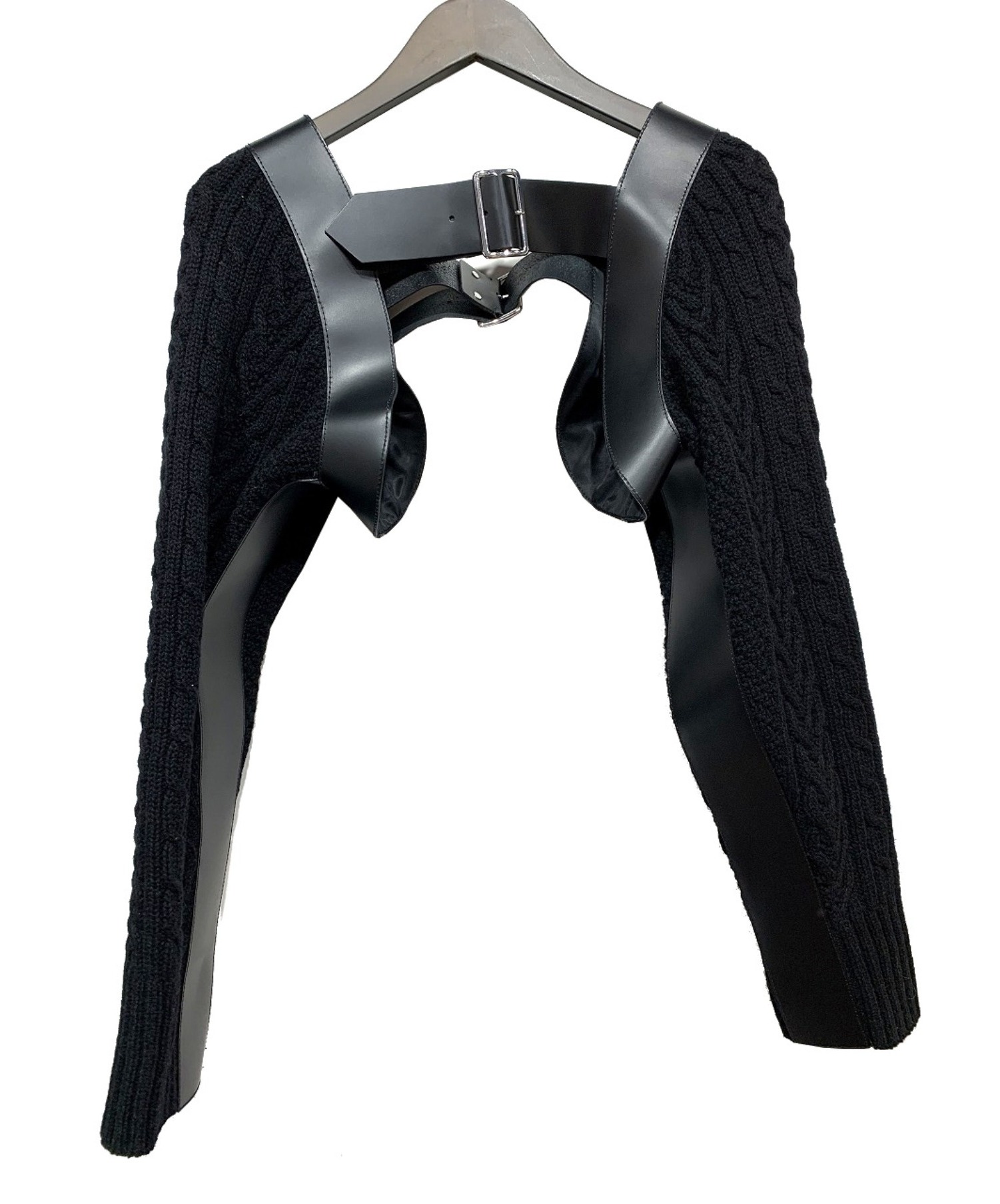 【中古・古着通販】noir kei ninomiya (ノワール ケイ ニノミヤ) Buckle Sweater ブラック サイズ:M