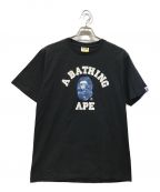 BAPE BY A BATHING APE（ベイプバイアベイシングエイプ）の古着「ロゴプリントTシャツ」｜ブラック