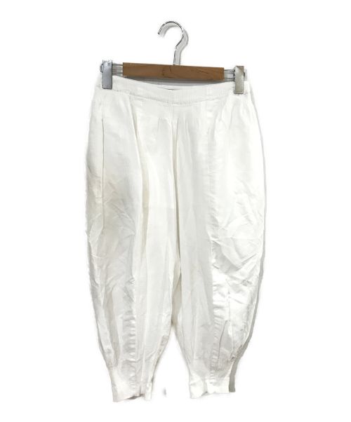 ISSEY MIYAKE（イッセイミヤケ）ISSEY MIYAKE (イッセイミヤケ) クロップドパンツ ホワイト サイズ:2の古着・服飾アイテム