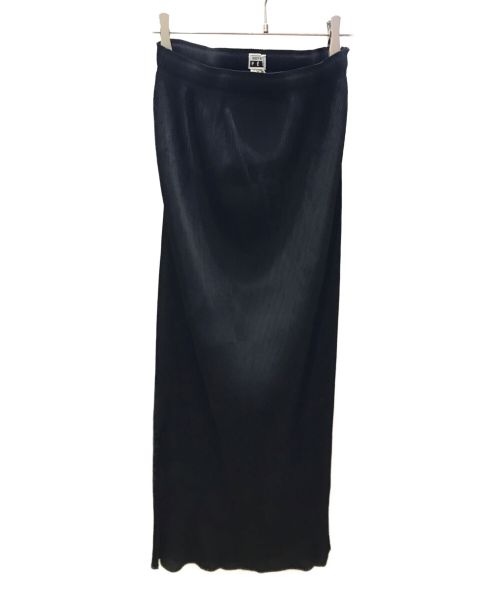 ISSEY MIYAKE FETE（イッセイミヤケフェット）ISSEY MIYAKE FETE (イッセイミヤケフェット) プリーツスカート ブラック サイズ:2の古着・服飾アイテム