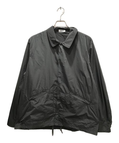 AUBETT（オーベット）AUBETT (オーベット) キューブテックスナイロンコーチジャケット グレー サイズ:５ 未使用品の古着・服飾アイテム