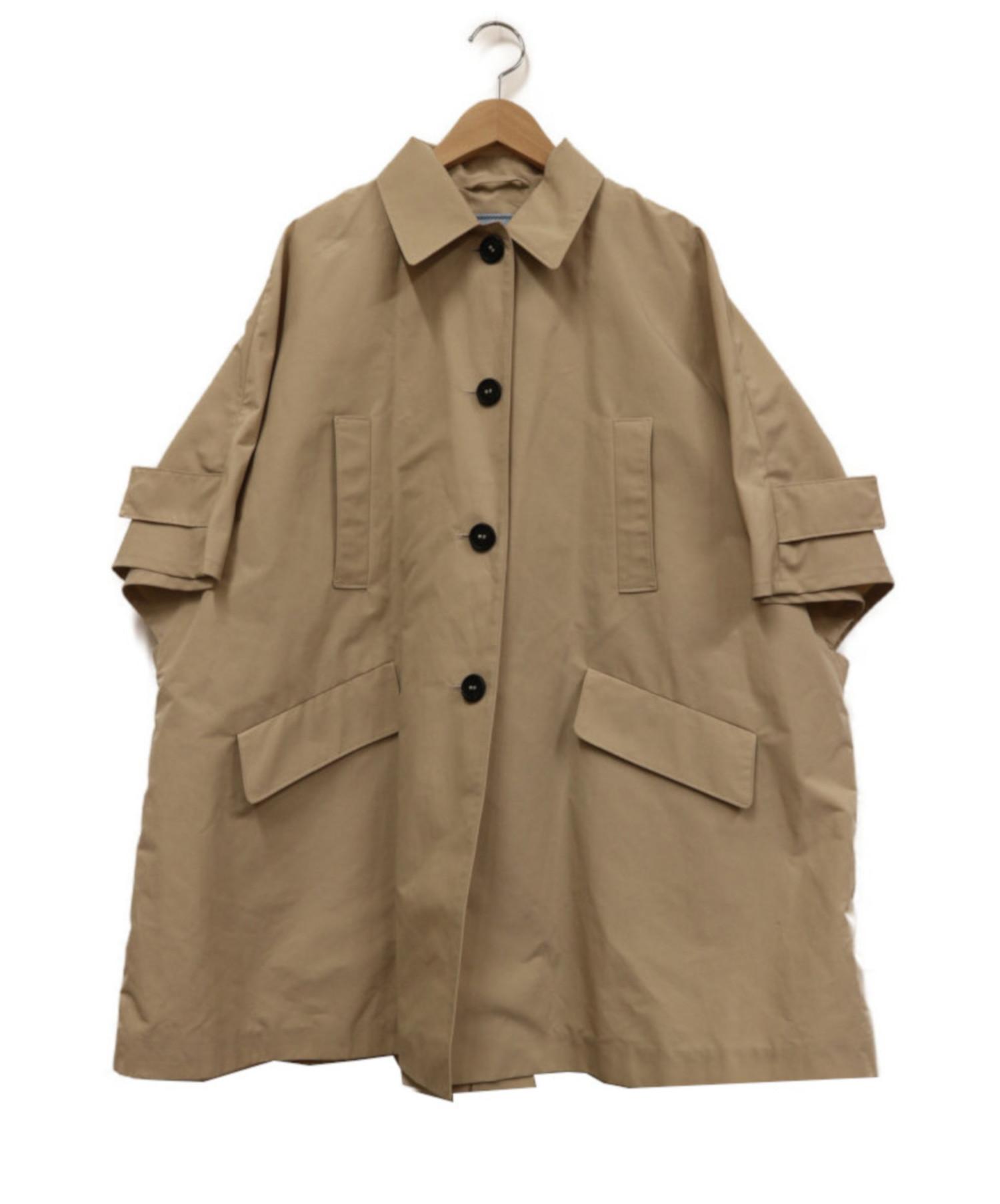 中古 古着通販 Prada プラダ ポンチョ風レインコート サイズ 38 オールシーズン ブランド 古着通販 トレファク公式 Trefac Fashion
