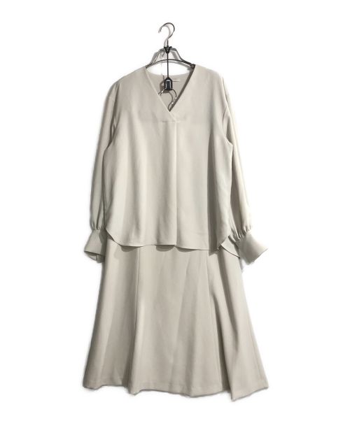icB（アイシービー）icB (アイシービー) バックサテンジョーゼット ブラウス×スカートセット グレー サイズ:6の古着・服飾アイテム