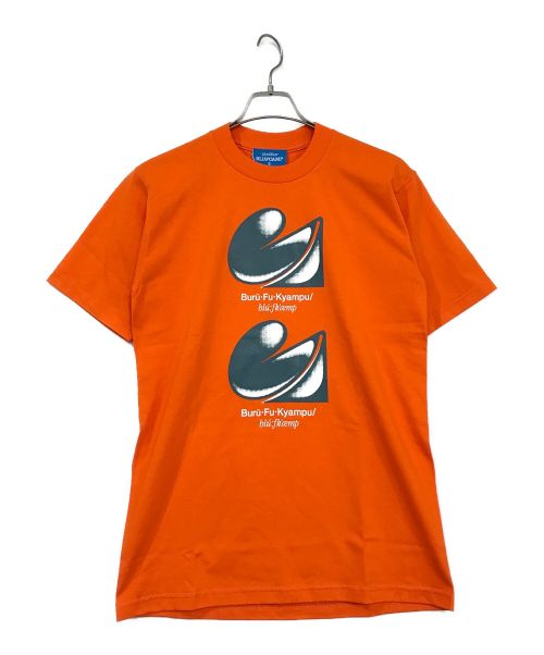 BLUFCAMP（ブルーフキャンプ）BLUFCAMP (ブルーフキャンプ) プリントTシャツ オレンジ サイズ:SIZE S 未使用品の古着・服飾アイテム
