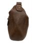 土屋鞄 (ツチヤカバン) トーンオイルヌメハーフムーン ブラウン：15000円