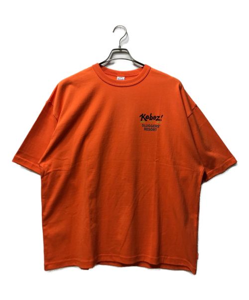 KEBOZ（ケボズ）KEBOZ (ケボズ) バックプリント Tシャツ オレンジ サイズ:MEDIUMの古着・服飾アイテム
