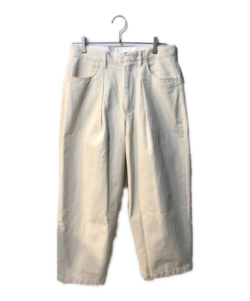 FARAH（ファーラー）FARAH (ファーラー) One-tuck Wide Tapered Pants FR0201-M4009 ホワイト サイズ:30の古着・服飾アイテム