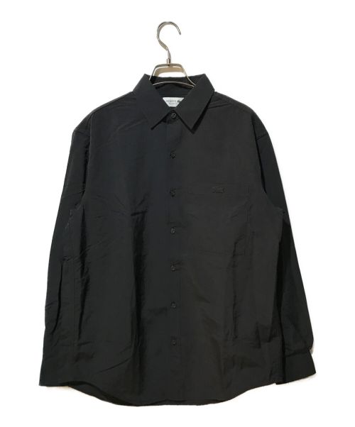 LACOSTE（ラコステ）LACOSTE (ラコステ) 撥水リサイクルナイロンアウターシャツ CH158LJ-99 ブラック サイズ:39 未使用品の古着・服飾アイテム