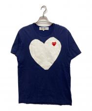 PLAY COMME des GARCONS (プレイコムデギャルソン) Printed Heart White T-Shirt With Red Emblem Navy ネイビー サイズ:XL