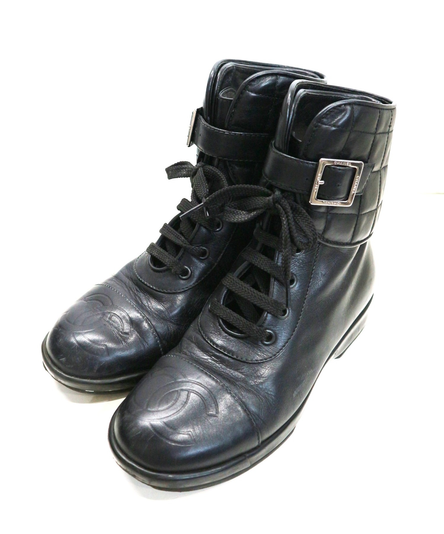 中古 古着通販 Chanel シャネル Old レザーハイカットスニーカー ショートブーツ ブラック サイズ 35h 箱に表記 フロントココマーク 上部マトラッセキルティング ブランド 古着通販 トレファク公式 Trefac Fashion