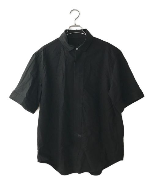 IRENISA（イレニサ）IRENISA (イレニサ) FLY FRONT SHORT-SLEEVED SHIRT ブラック サイズ:3の古着・服飾アイテム