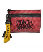 COACH）の古着「CARRYALL POUCH　クラッチバッグ」｜レッド