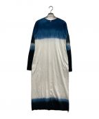 Mame Kurogouchiマメクロゴウチ）の古着「Shibori Tie-Dyed Cotton Jersey Dress」｜ホワイト×ブルー