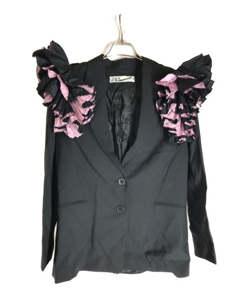 ZARA（ザラ）ZARA (ザラ) ラッフルブレザー ブラック×ピンク サイズ:Sの古着・服飾アイテム