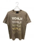 Yohji Yamamoto pour hommeヨウジヤマモト プールオム）の古着「ロゴプリントカットソー」｜ブラウン