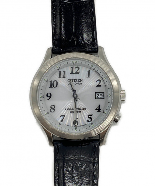 CITIZEN（シチズン）CITIZEN (シチズン) 腕時計 ホワイト KL8-813-10 クォーツの古着・服飾アイテム