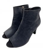 CHANELシャネル）の古着「Suede Calfskin Patent Quilted Boots」｜グレー