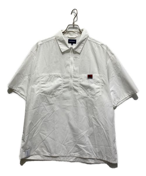 DESCENDANT（ディセンダント）DESCENDANT (ディセンダント) ハーフジッププルシャツ ホワイト サイズ:SIZE 3の古着・服飾アイテム