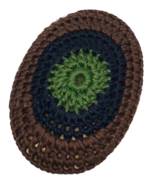 PRADA（プラダ）PRADA (プラダ) Crochet Oval Brooch ブラウンの古着・服飾アイテム