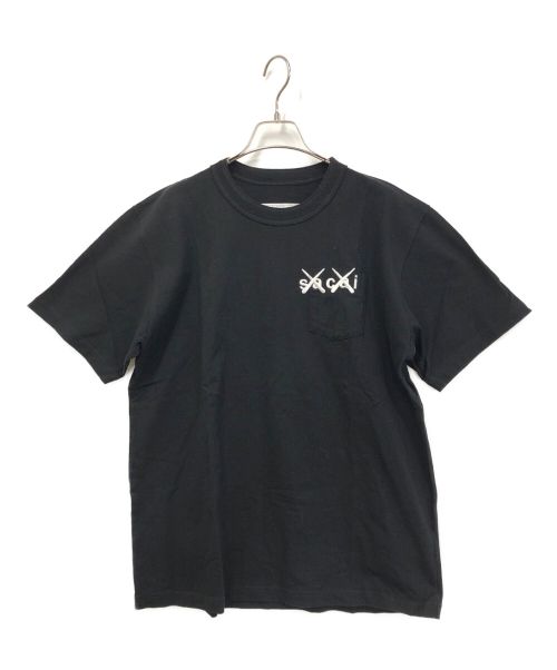 sacai（サカイ）sacai (サカイ) KAWS (カウズ) Tシャツ ブラック サイズ:4の古着・服飾アイテム