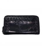 BOTTEGA VENETAボッテガベネタ）の古着「ラウンドファスナー財布」｜ブラック