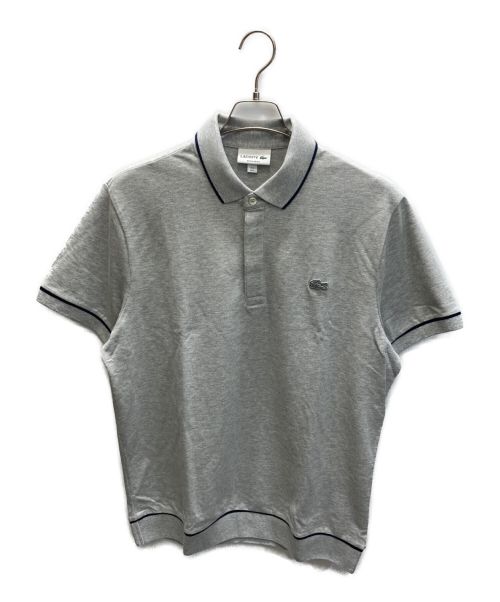 LACOSTE（ラコステ）LACOSTE (ラコステ) パイピングポロシャツ グレー サイズ:L 未使用品の古着・服飾アイテム