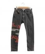 Calvin Klein Jeansカルバンクラインジーンズ）の古着「プリントロゴデニムパンツ」｜グレー
