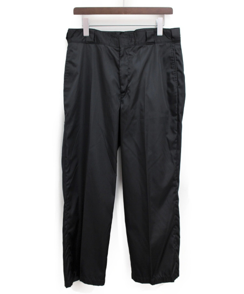 PRADA（プラダ）PRADA (プラダ) ポケットプレートロゴナイロンストレートパンツ ブラック サイズ:42の古着・服飾アイテム