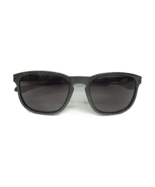 oakley oo9223