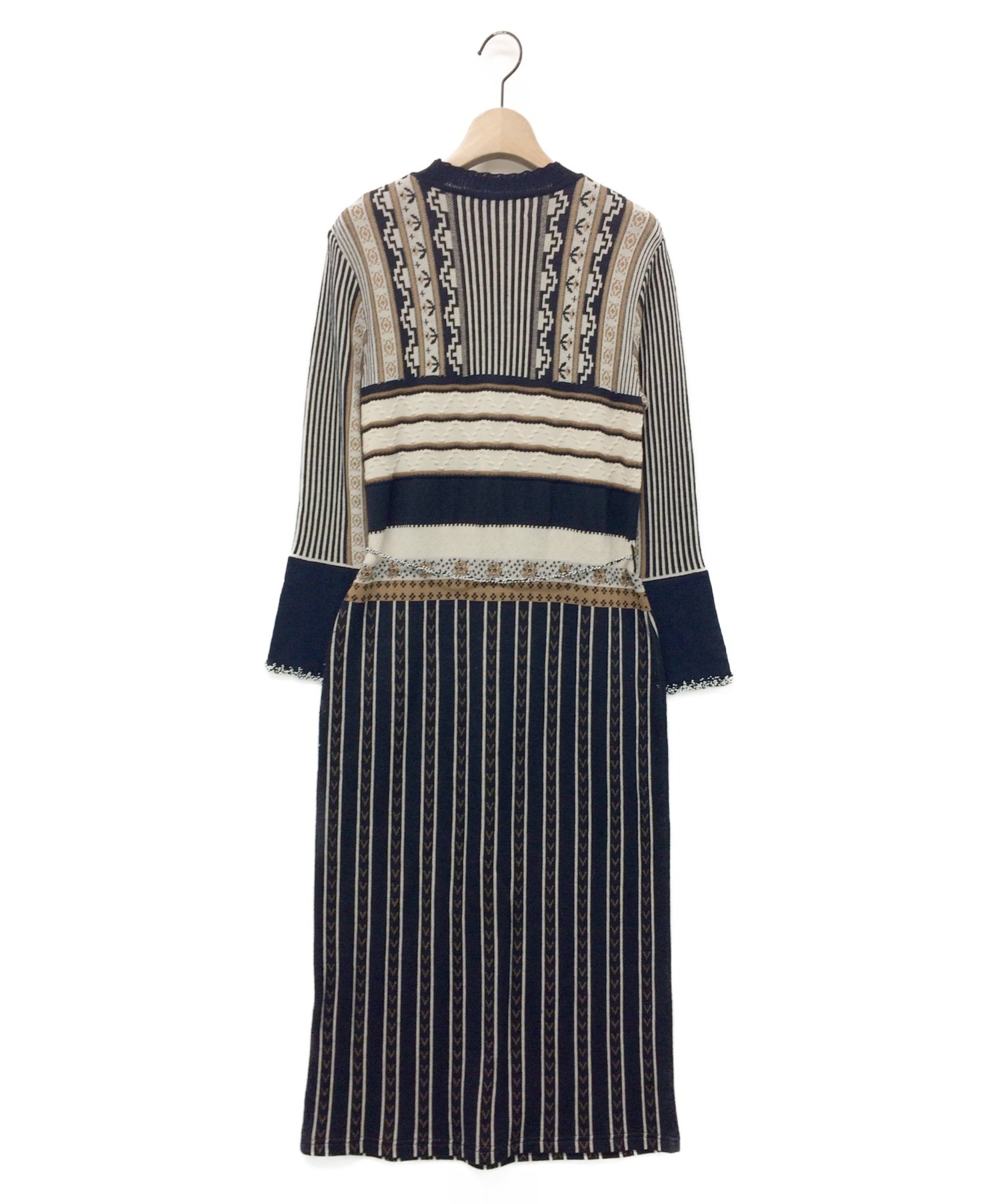 在庫あり 即納 マメクロゴウチ Mame Kurogouchi 良品 18aw Pedicel Jacquard Dress ドレス ワンピース 長袖 ロング ニット ジャガード ネイビー アイボリー 2 Ecr6 レディース ベクトル 古着 訳ありセール格安 Munipacaran Gob Pe