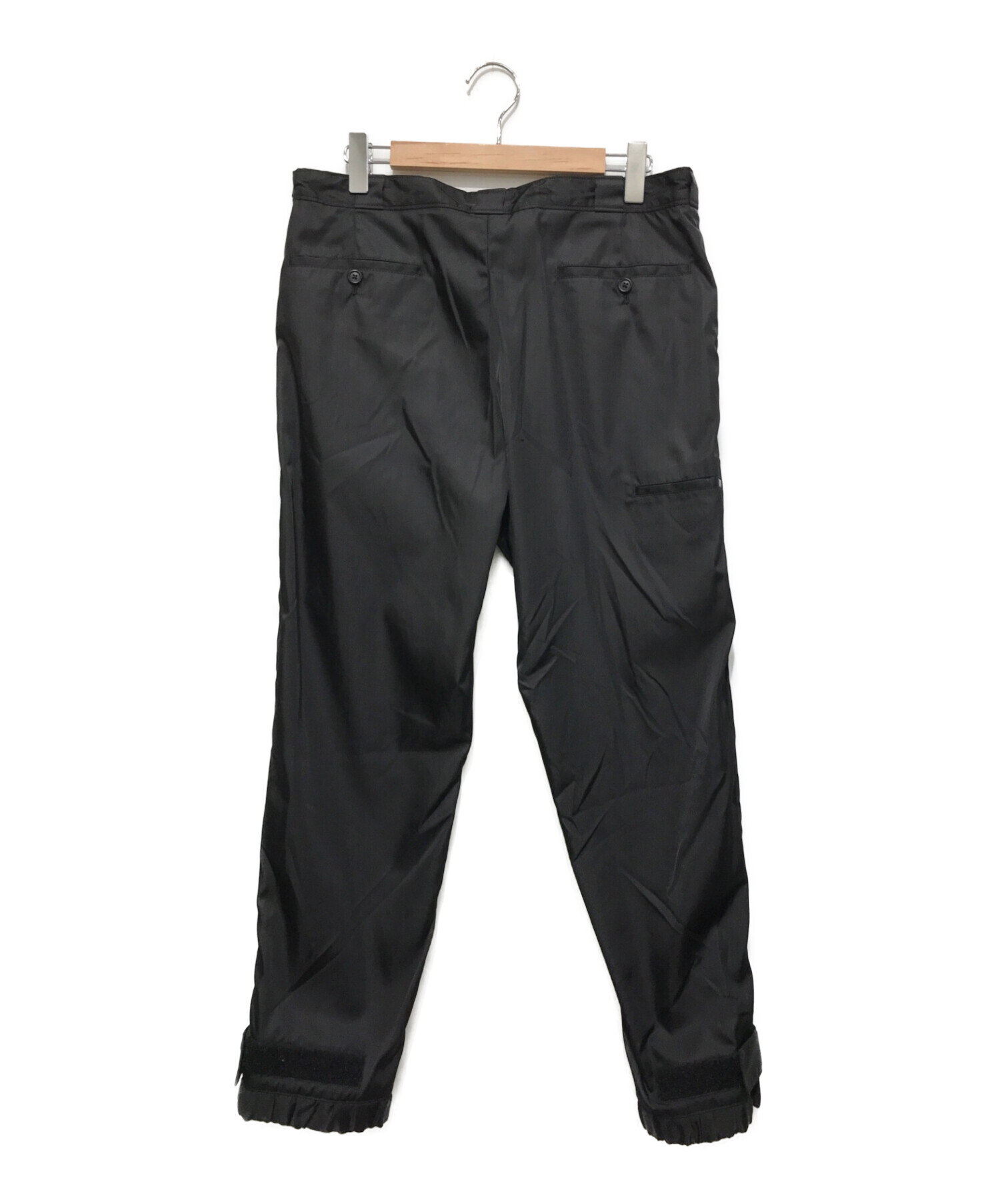 PRADA (プラダ) ナイロンギャバジン パンツ ブラック サイズ:50