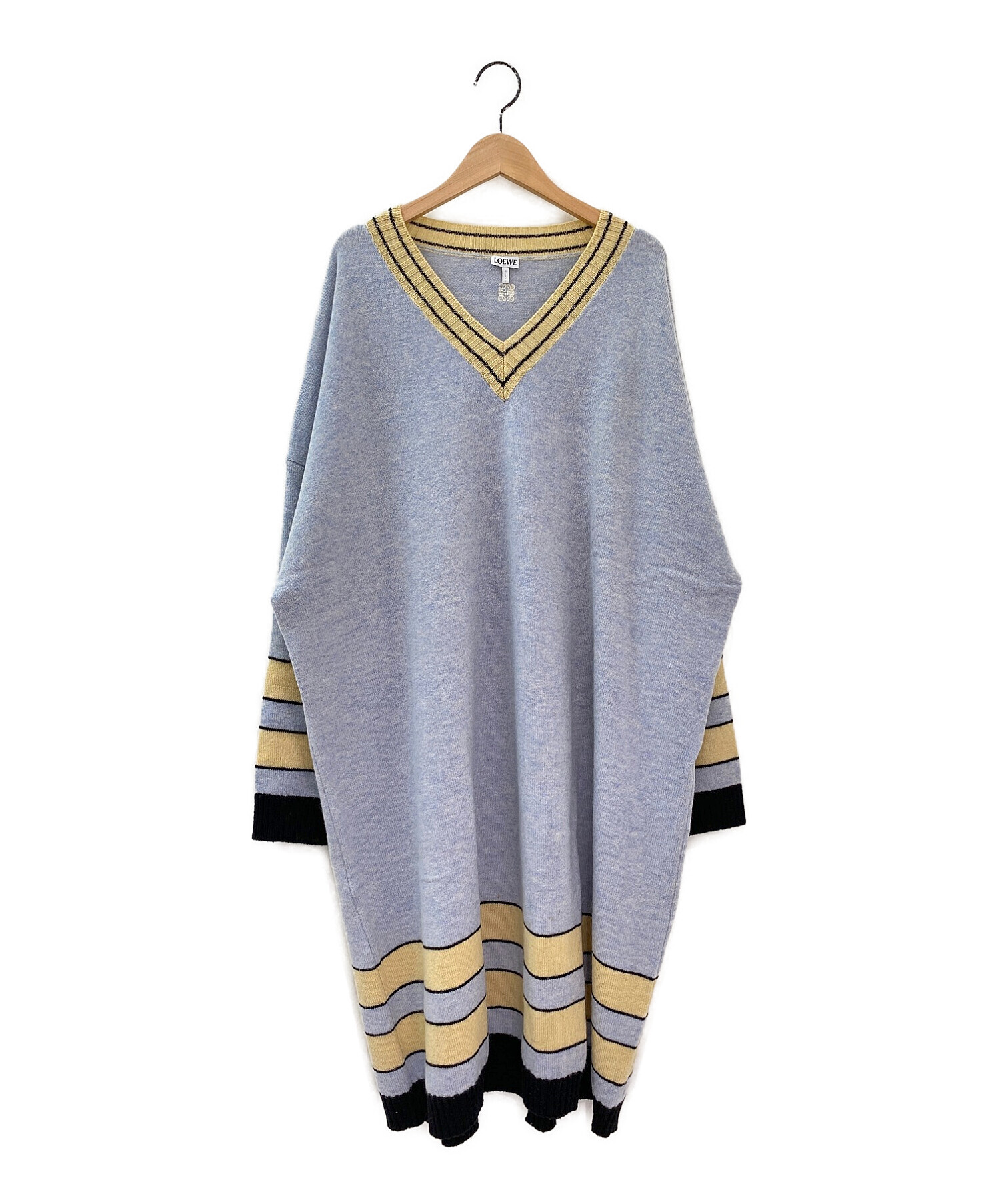 中古 古着通販 Loewe ロエベ Vネックニットワンピース ライトブルー サイズ M ブランド 古着通販 トレファク公式 Trefac Fashion 中古 古着通販 Loewe ロエベ Vネックニットワンピース ライトブルー サイズ M ブランド 古着通販 トレファク公式 Trefac Fashion