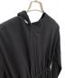 中古・古着 AKIRA NAKA (アキラナカ) Twist neck-detail jersey dress ブラック サイズ:M：9800円