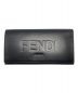 FENDI（フェンディ）の古着「エンボスロゴ長財布」｜ブラック