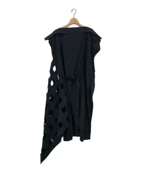 LIMI feu（リミフゥ）LIMI feu (リミフゥ) Cotton Twill Cross Tape Asymmetry Dress ブラック サイズ:2の古着・服飾アイテム
