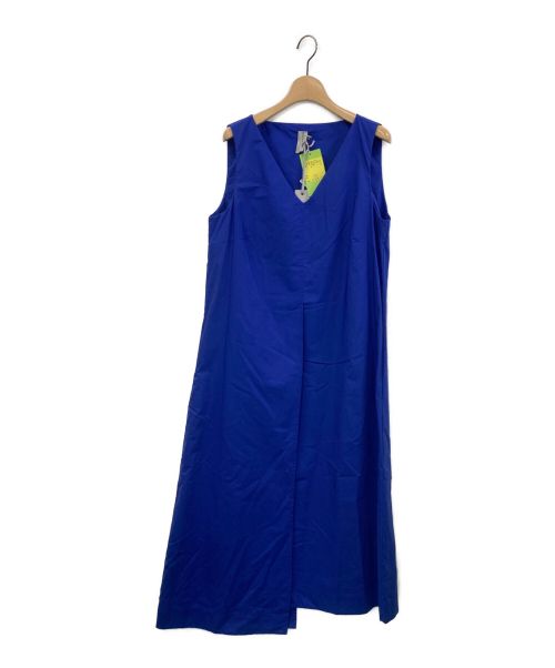 IL VENTO & LA SETA（イル・ヴェント・エ・ラ・セタ）IL VENTO & LA SETA (イル・ヴェント・エ・ラ・セタ) Vネックノースリーブワンピース ブルー サイズ:42の古着・服飾アイテム
