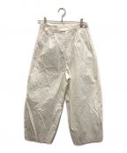 6(ROKU) BEAUTY&YOUTHロク ビューティーアンドユース）の古着「BAFU CROPPED PANTS」｜ホワイト