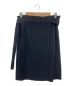 HOMME PLISSE ISSEY MIYAKE（オムプリッセ イッセイ ミヤケ）の古着「プリーツレイヤードラップスカート」｜ブラック