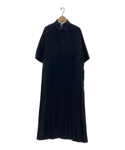 ENFOLD（エンフォルド）ENFOLD (エンフォルド) PEジョーゼット プリーツ5分袖 DRESS ブラック サイズ:38の古着・服飾アイテム